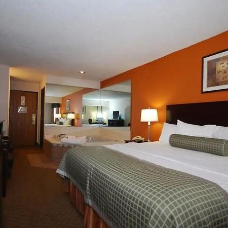 Baymont By Wyndham Delaware Hotel Szoba fotó